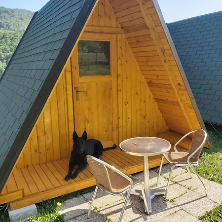 Glamping Hiske Petrin * 托尔明