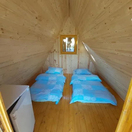 Glamping Hiske Petrin *