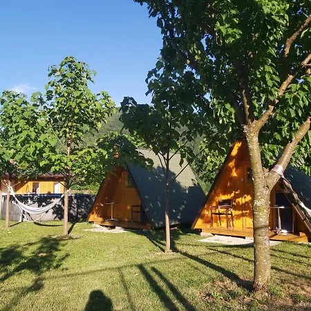 Luxury tent Glamping Hiske Petrin Tolmin