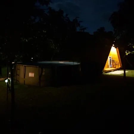 Luxury tent Glamping Hiske Petrin *