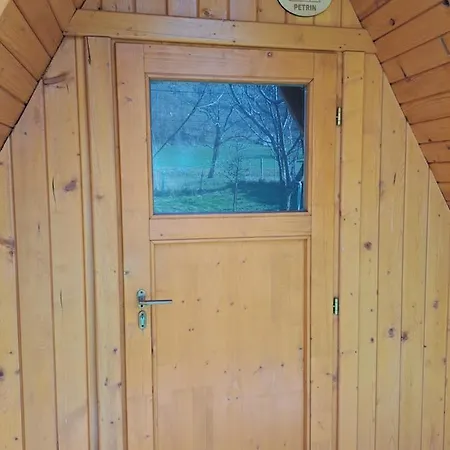 Glamping Hiske Petrin Tente de luxe