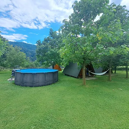 Luxury tent Glamping Hiske Petrin Tolmin