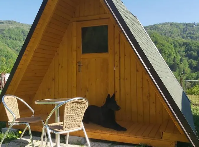 Luksuzni šator Glamping Hiske Petrin