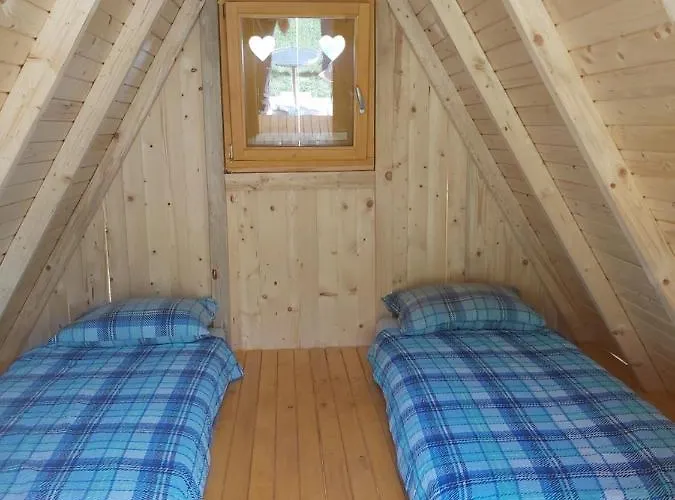 Glamping Hiske Petrin 豪华帐篷