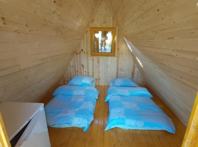 Glamping Hiske Petrin *