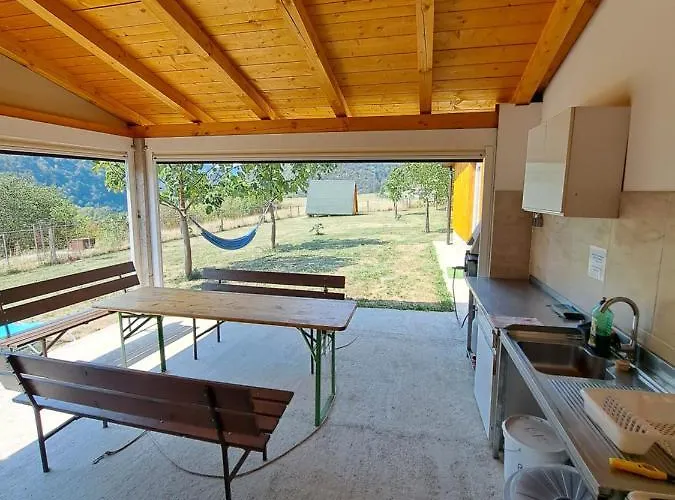 Glamping Hiske Petrin 豪华帐篷