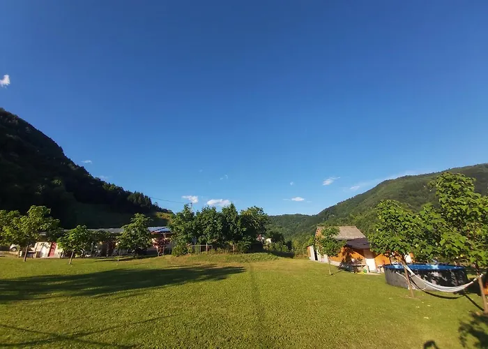 Glamping Hiske Petrin *