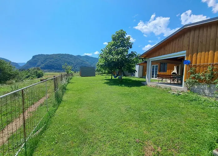 Glamping Hiske Petrin *